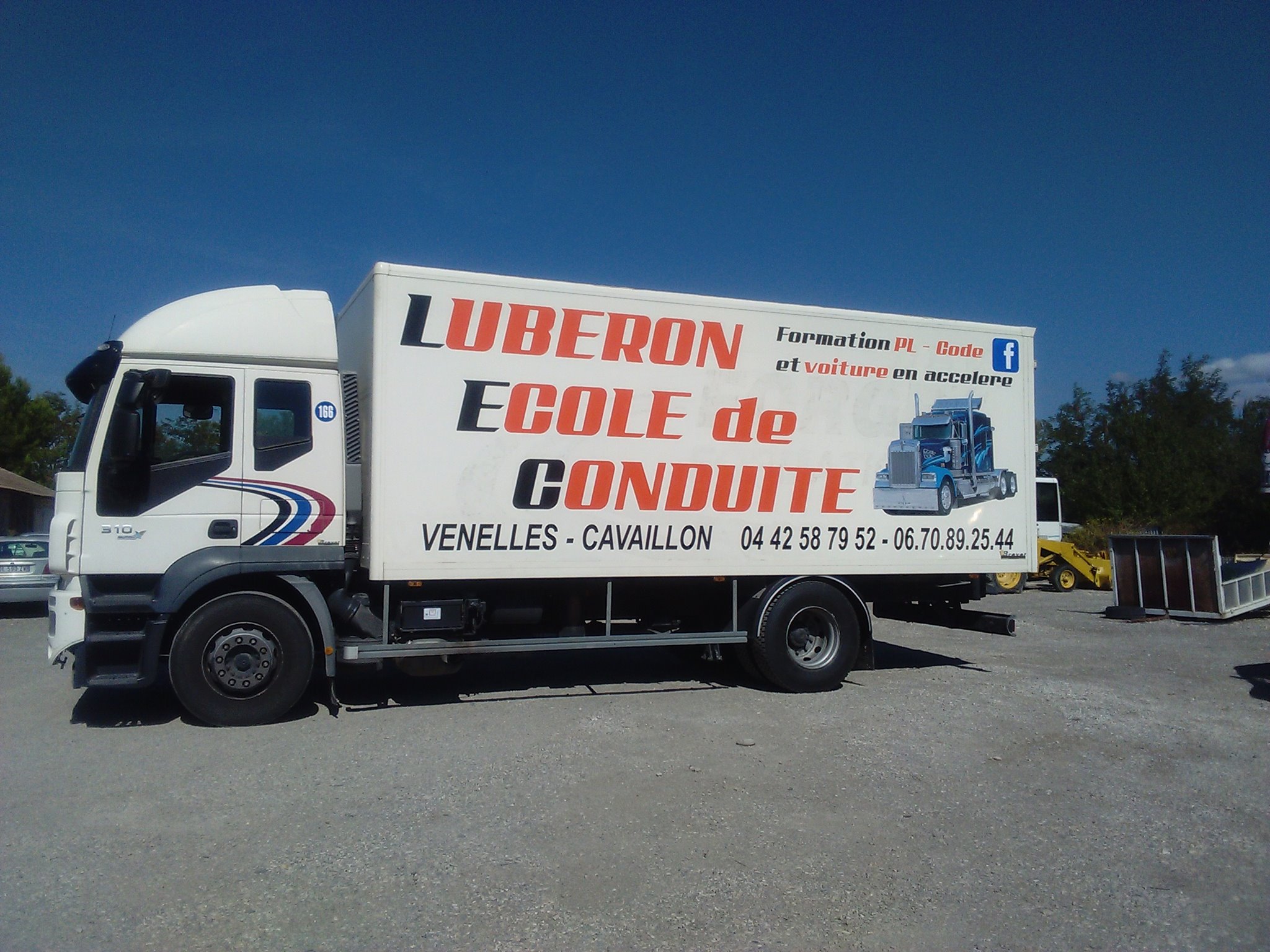 Permis poids lourd Peyrolles